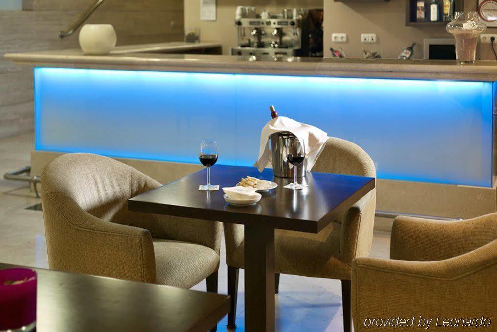 Отель Eurostars Plaza Acueducto Сеговия Экстерьер фото